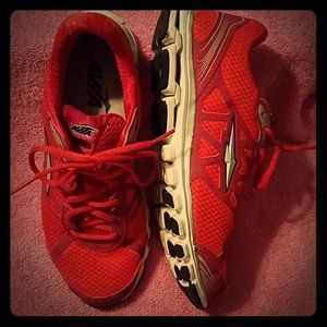 Running shoes